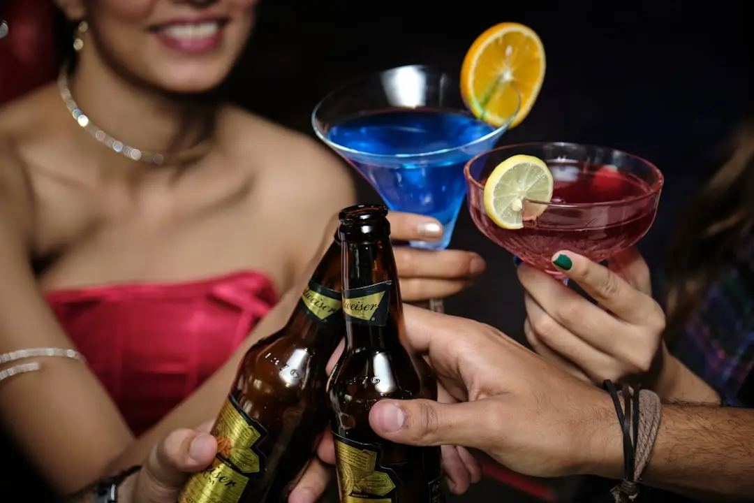 10 enkla ölcocktails att prova hemma illustration